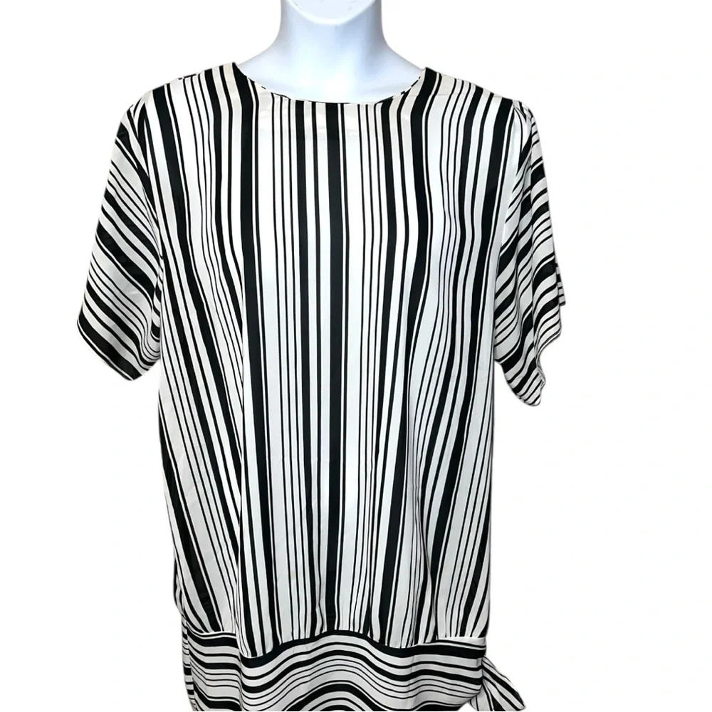 Items brand Striped Black and White Women's Top